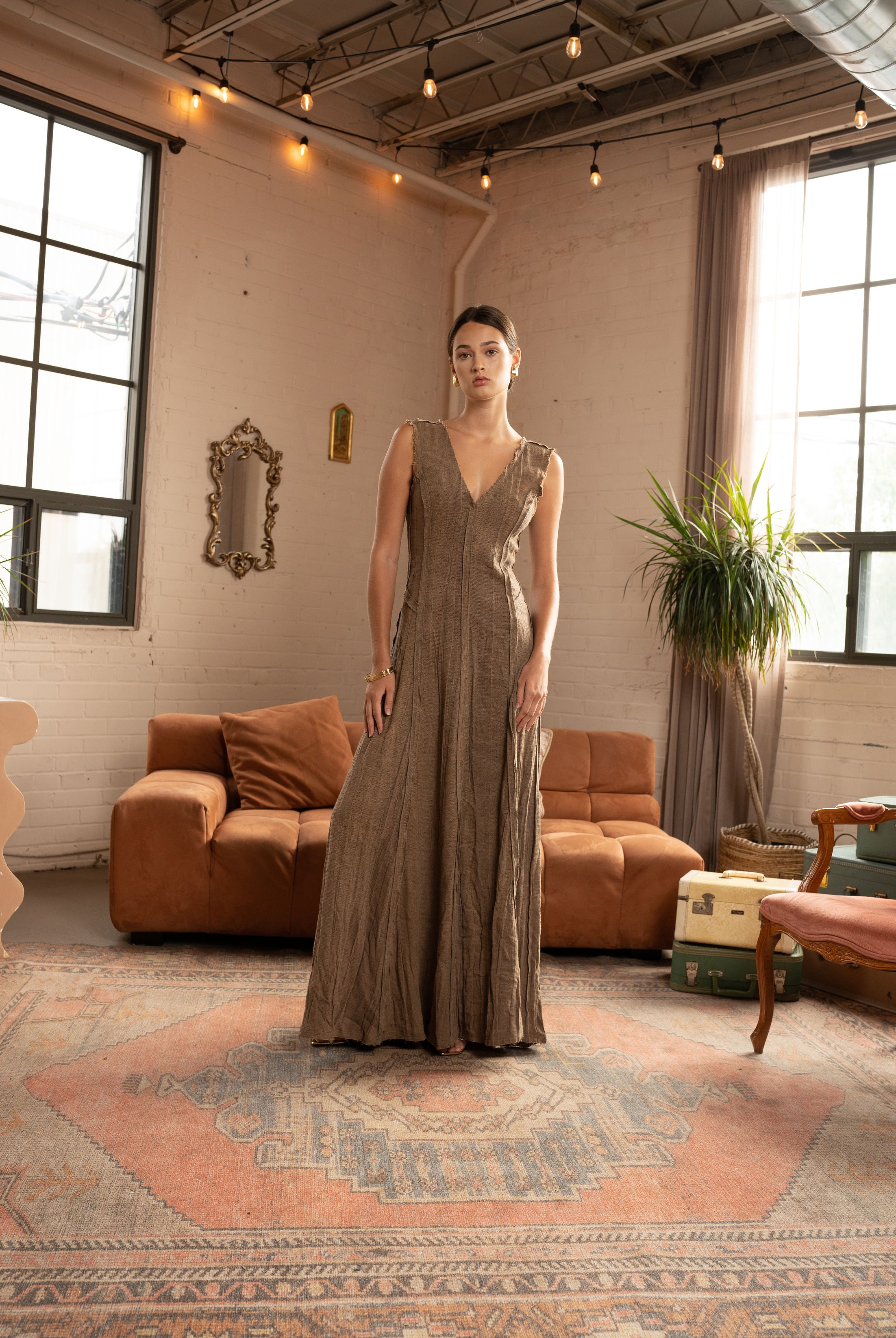 Linen-Blend V-Neck Maxi Dress with Natural Texture – Earth Brown, Front View