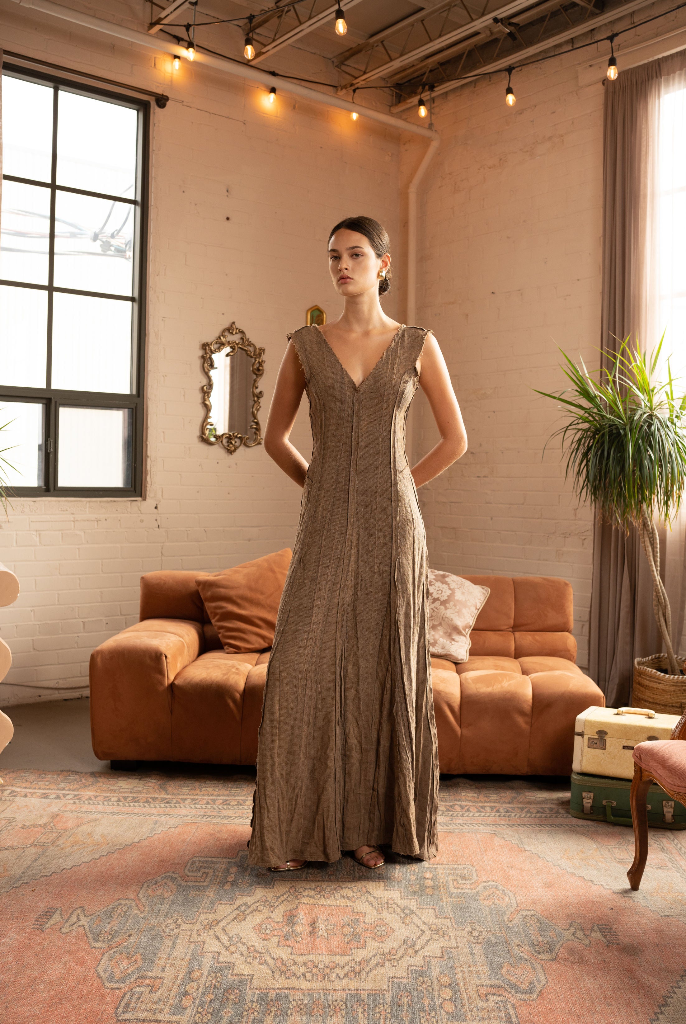 Linen-Blend V-Neck Maxi Dress with Natural Texture – Earth Brown, Front View - Alt