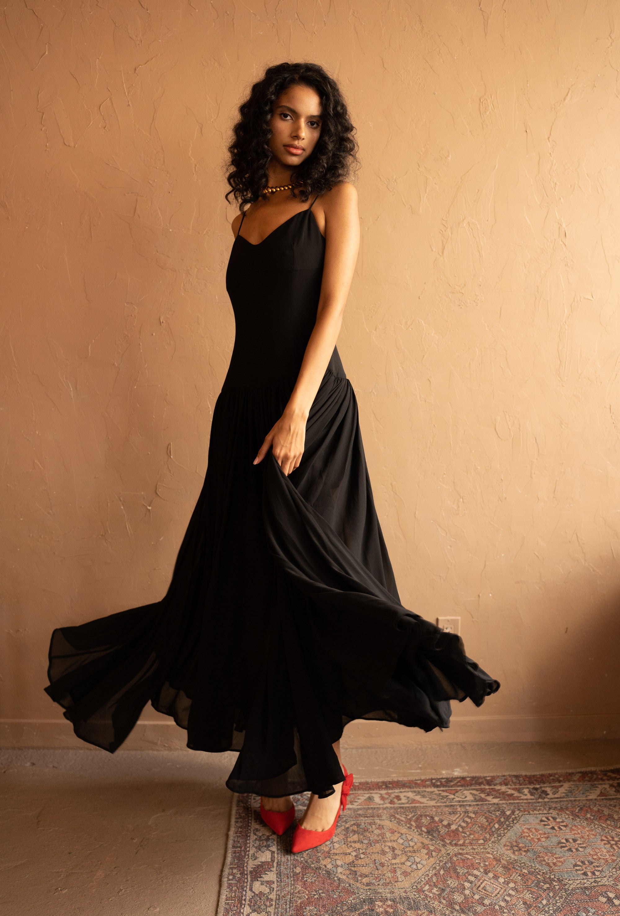 Pearl Chiffon Maxi Dress with Gathered Skirt – Black, Front View - Alt