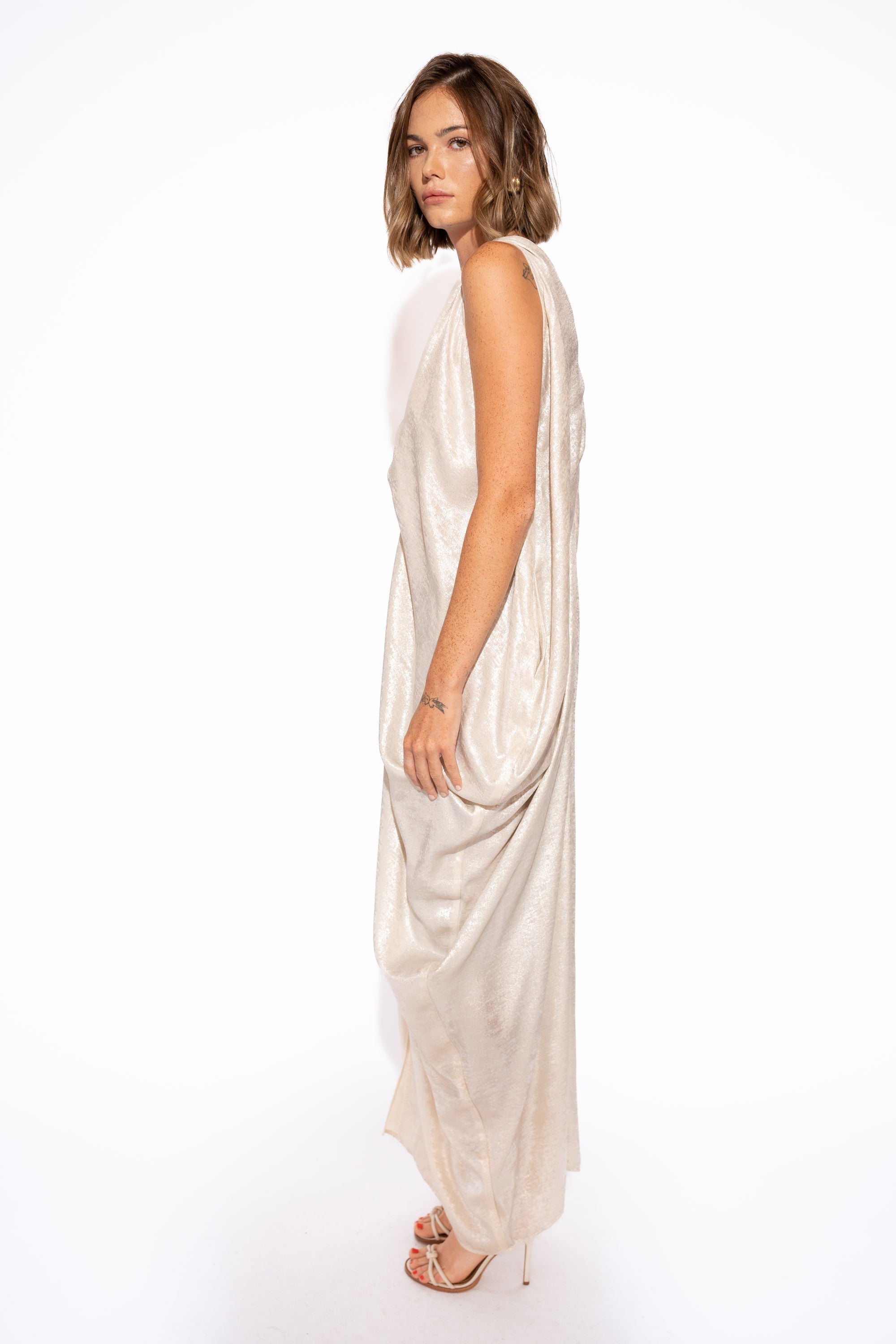 Deres デレス draping dress perl Chiffon Drape Off-the-shoulder Dress - Richard Designs
