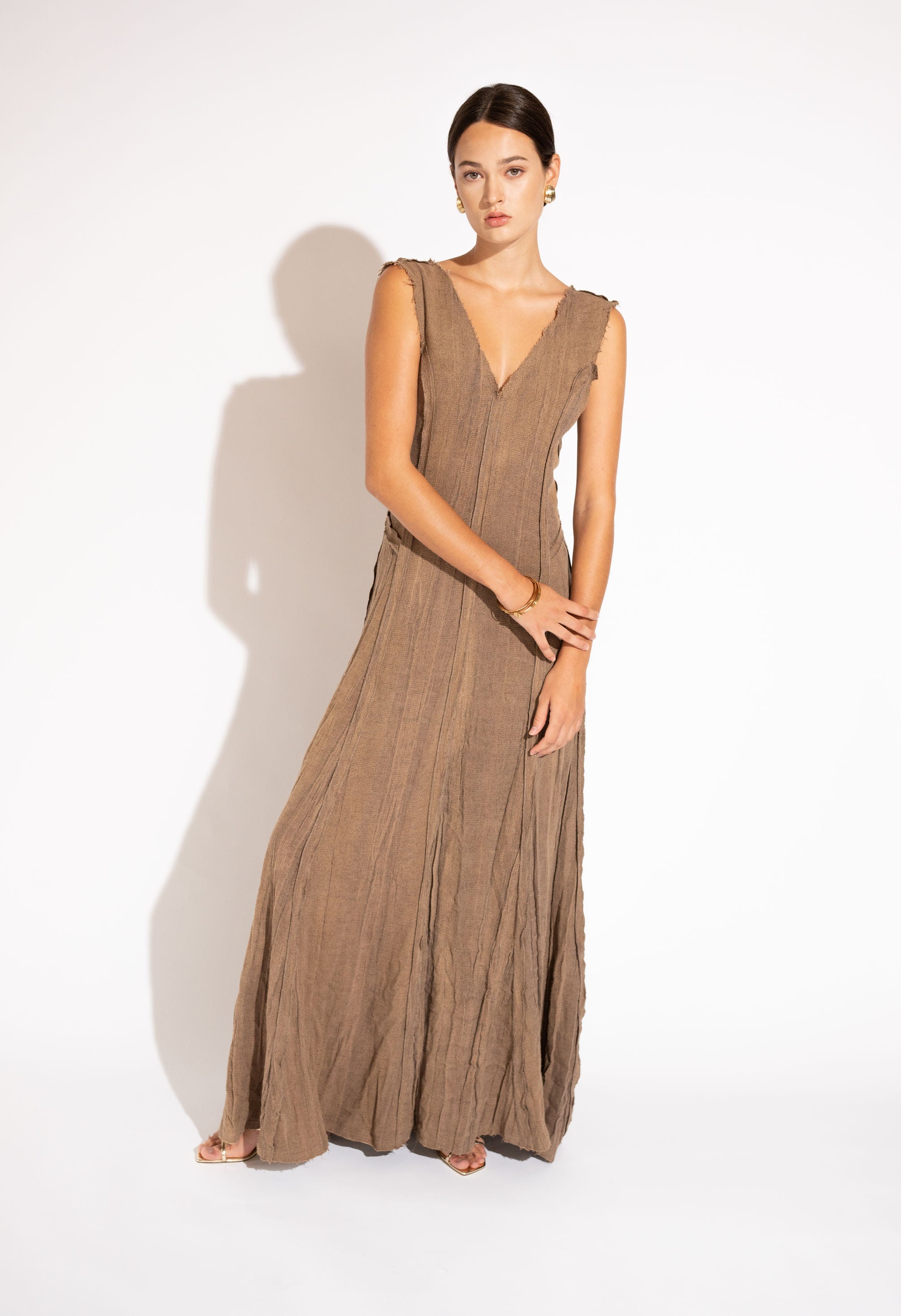 ワンピース alexia stam/linen v-neck dress brown ALEXIA STAM ワンピース Drape Back V Neck Dress /ドレープ